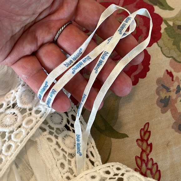 BLUE ISLAND Size XL Swim Coverup Ethereal Embroidered V-Neck Gauzy Lightwgt NEW - Picture 14 of 16